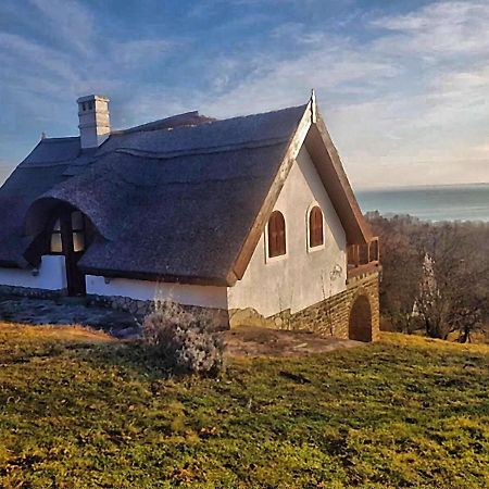 Villa Korozsa Vendeghaz Tihany Eksteriør bilde