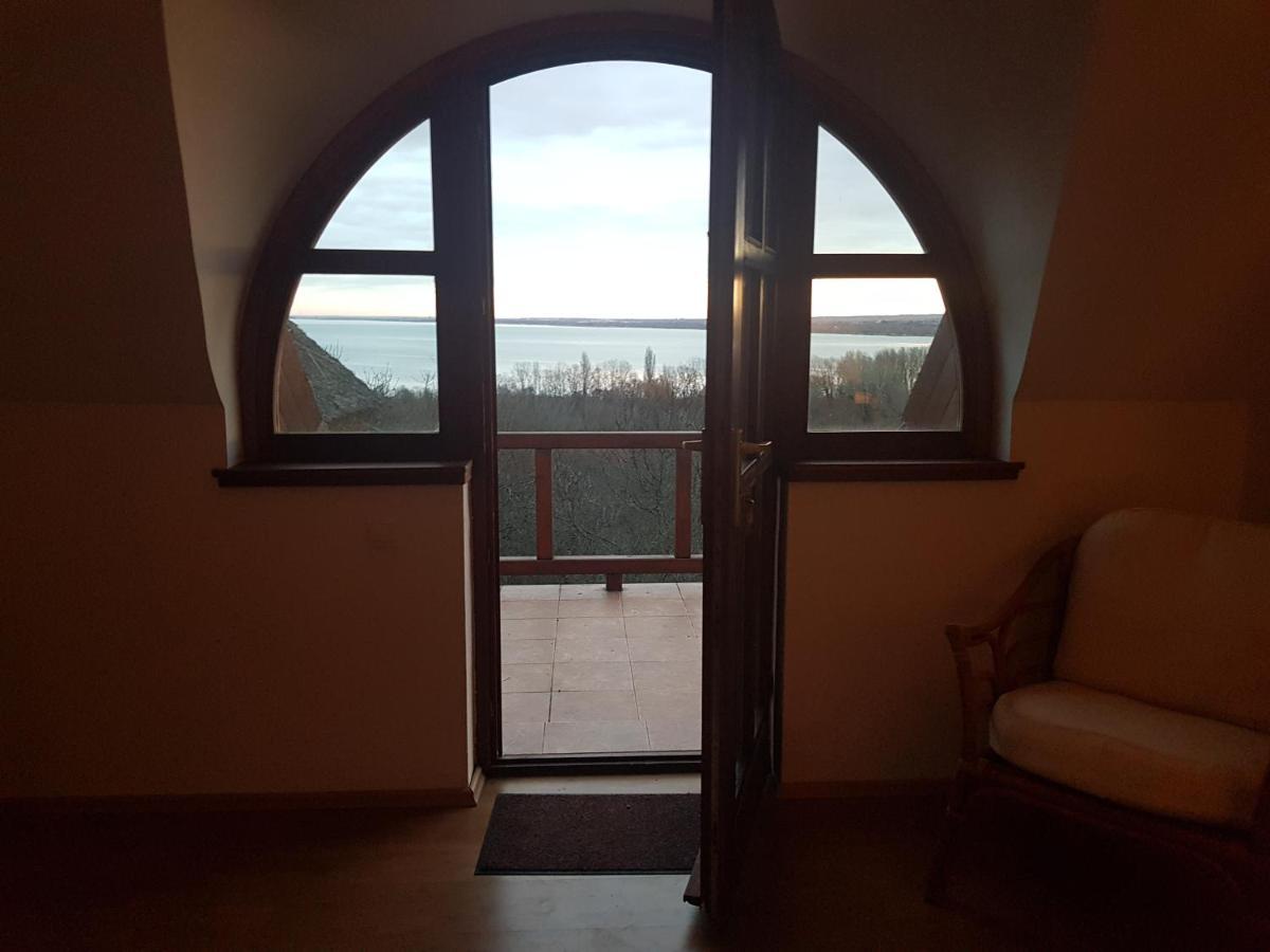 Villa Korozsa Vendeghaz Tihany Eksteriør bilde